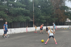 Sportovní stanoviště na hřišti.