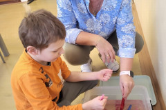 Den-pratelstvi-a-radosti-11