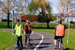 Žáci na dopravním hřišti.