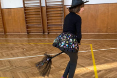 Halloweenský pátek - 2