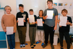 Třída s vysvědčením.