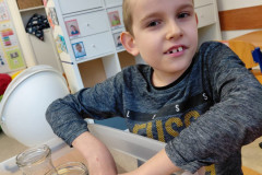 V-druzine-vsemi-smysly-4