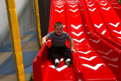 Chlapec ve WonderParku.